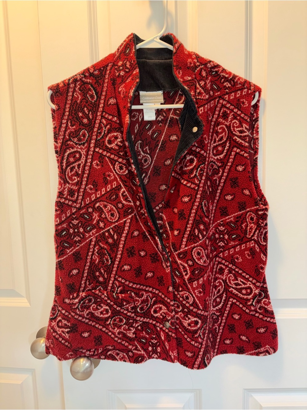 Coldwater Creek Red Paisley Fleece Vest with Black Trim